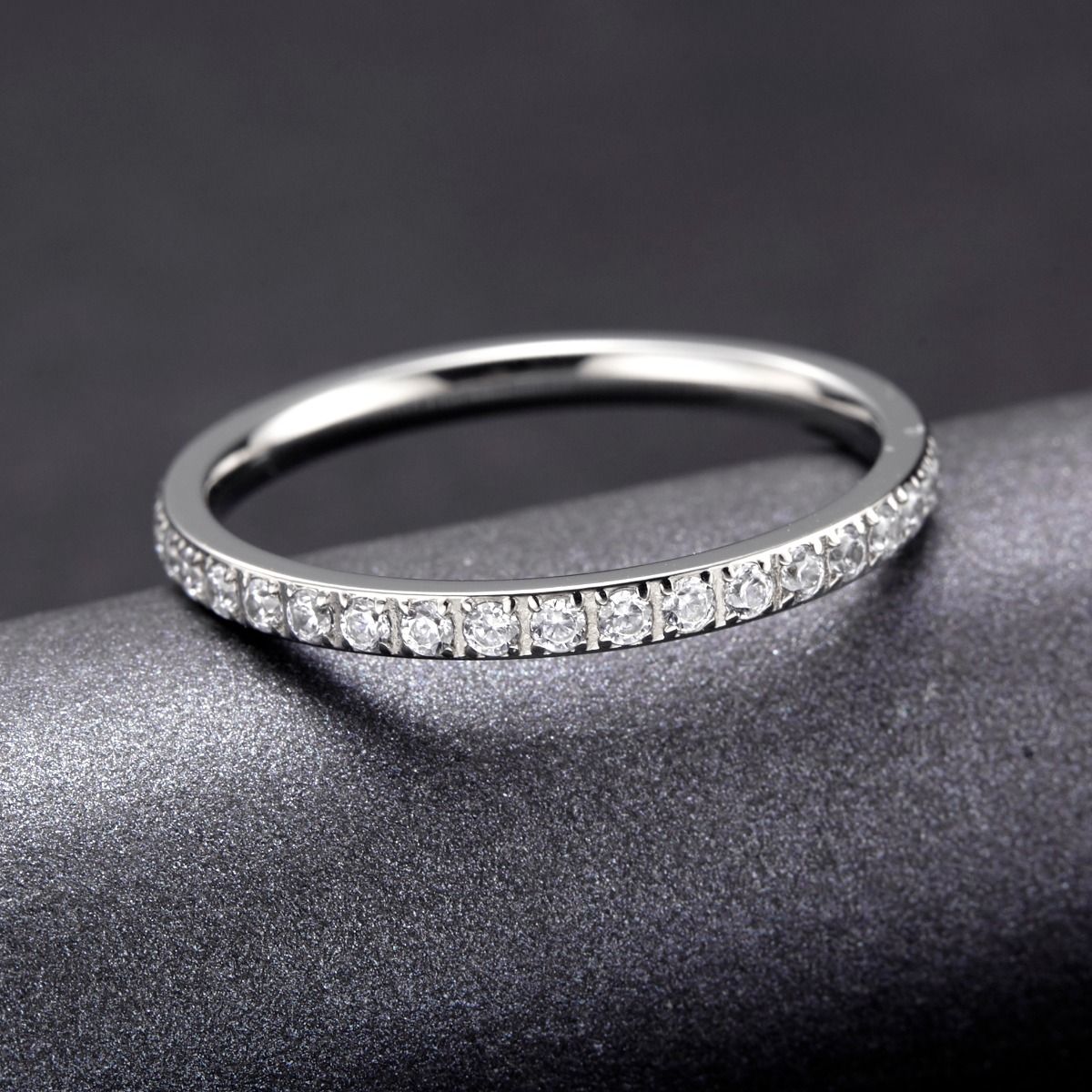 2mm Silver Women Titanium Rings Cubic Zirconia Engagement Wedding Bands