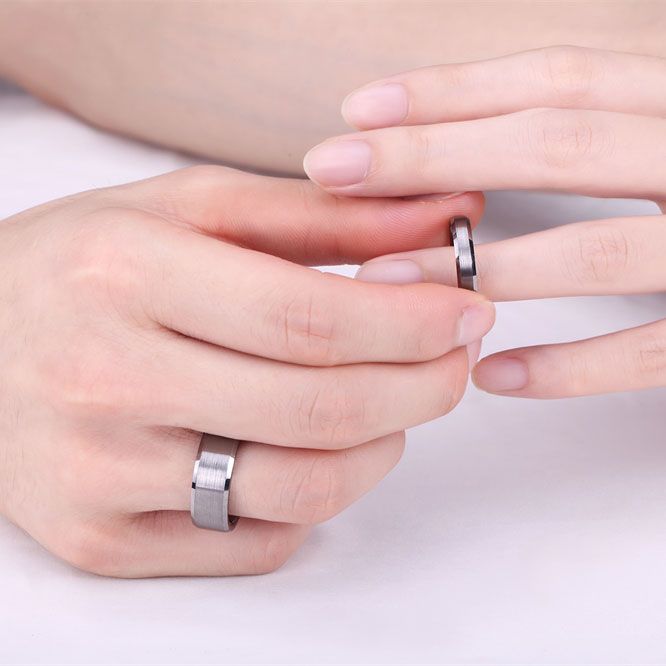 4mm Brushed Tungsten Rings Silver Men Tungsten Carbide Ring Wedding Rings