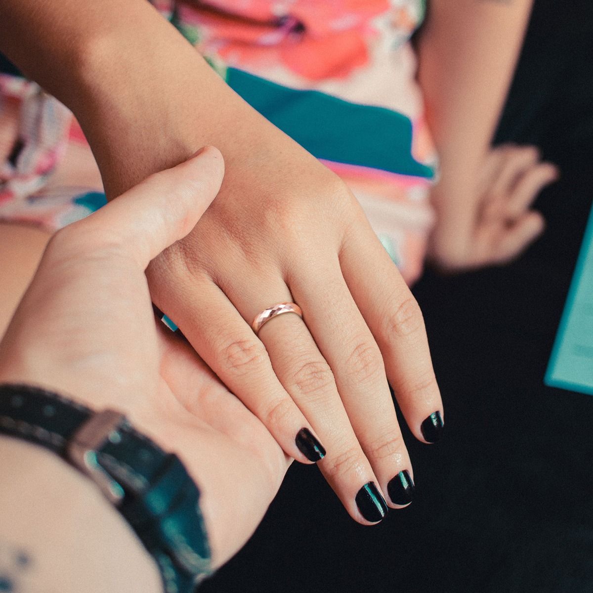 4mm Men Women Multi-Faceted Tungsten Carbide Rings Rose Gold Engagement Bands