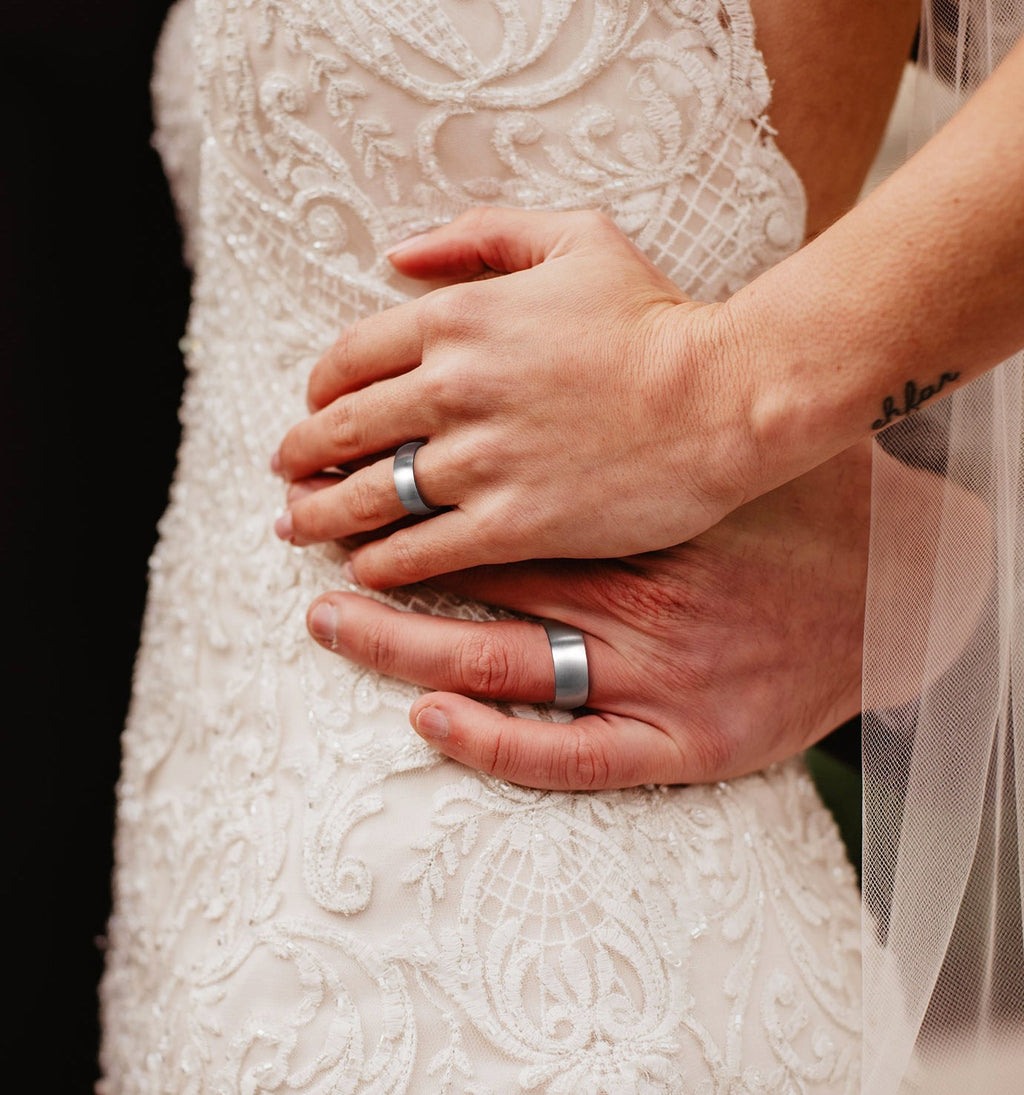 8mm Brushed Silver Black Titanium Ring Men Women Wedding Engagement Band Fashion Jewelry Anniversary Gifts