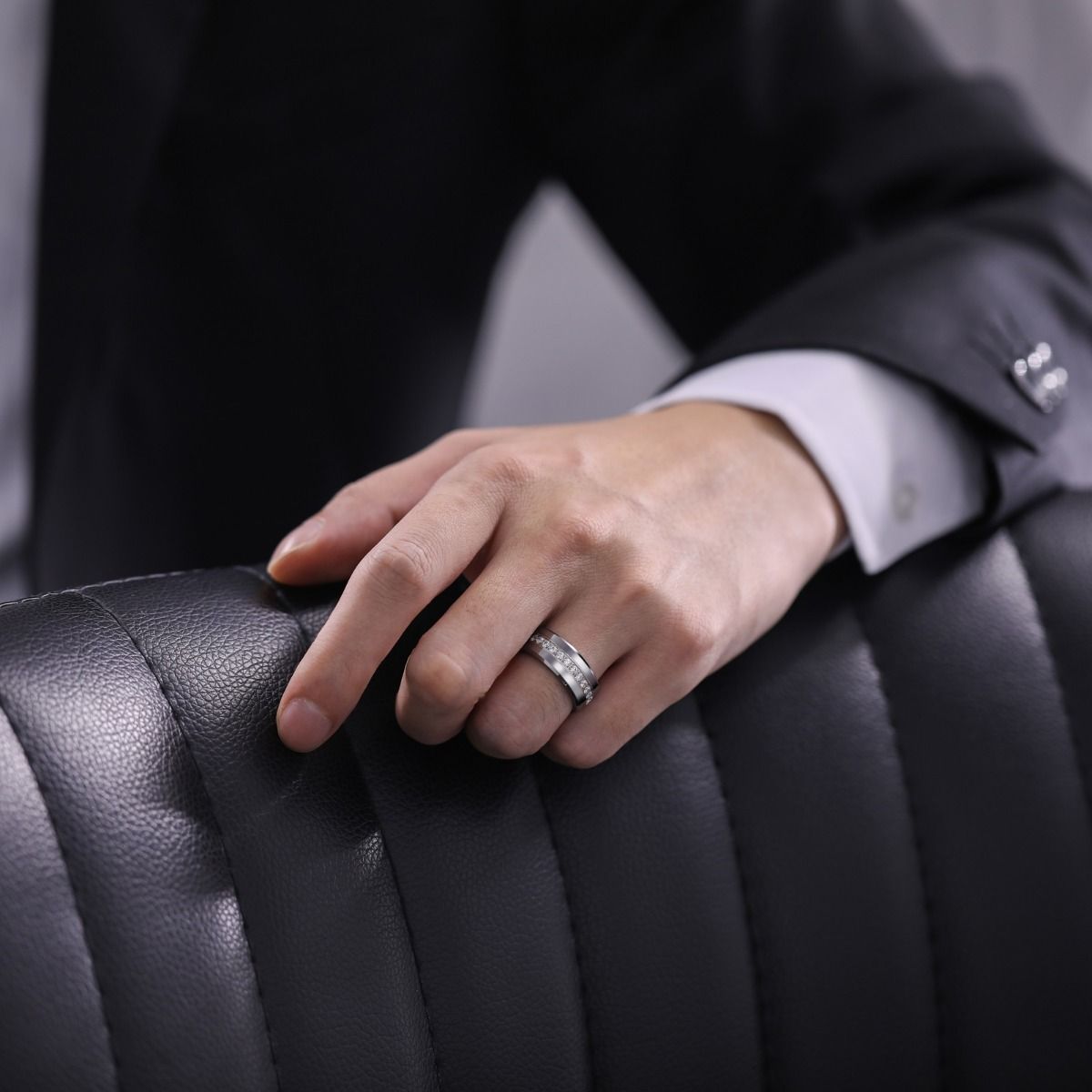 8mm Silver Color Cubic Zircon Men Ring Round Diamonds Tungsten Carbide Rings Wedding Bands