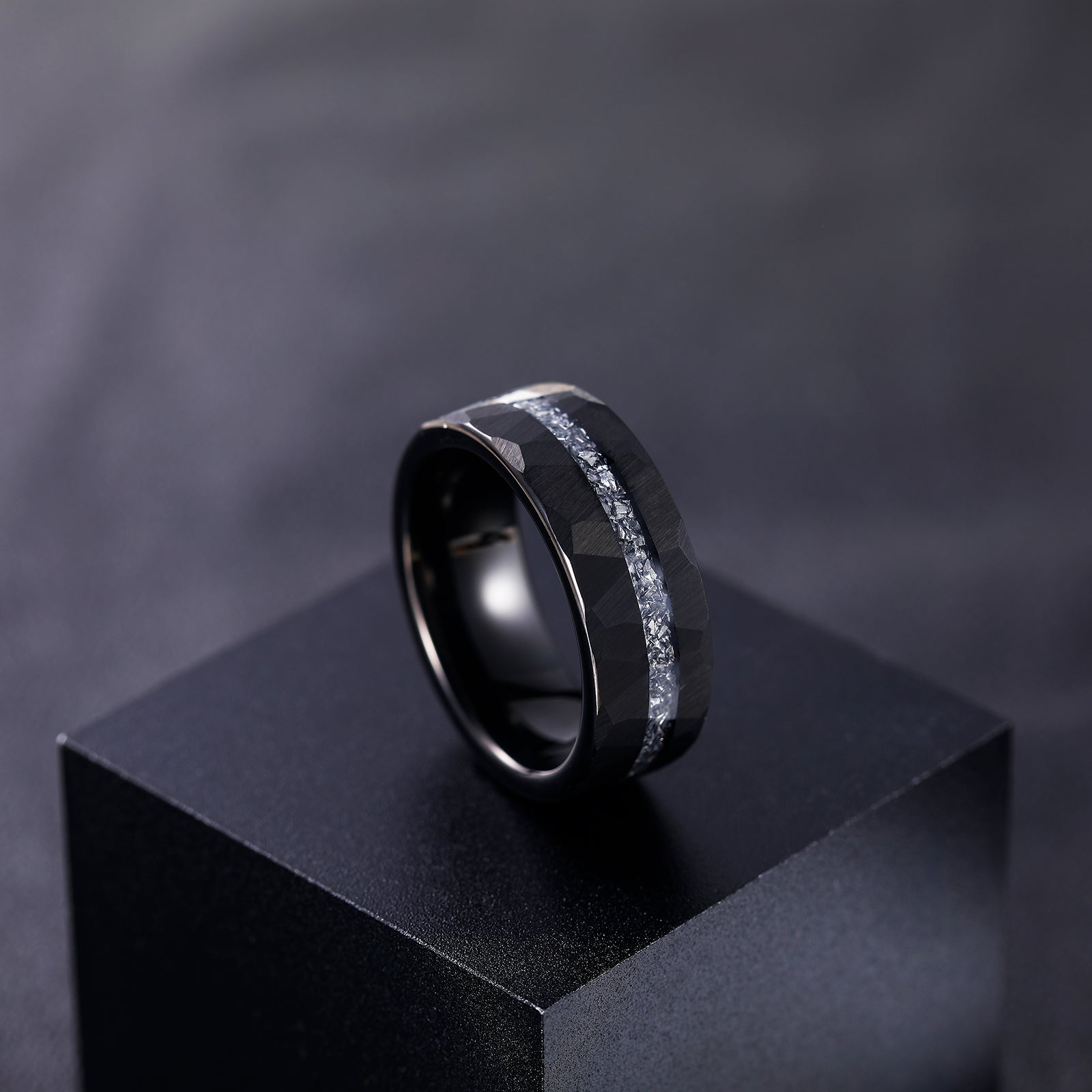 Fashion Male Jewelry 8mm Hammered Aluminum Slag Inlay Black Tungsten Carbide Rings for Men